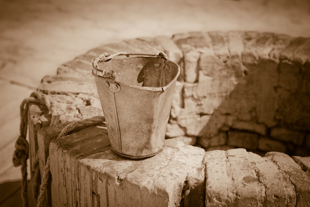 red flags water well dry